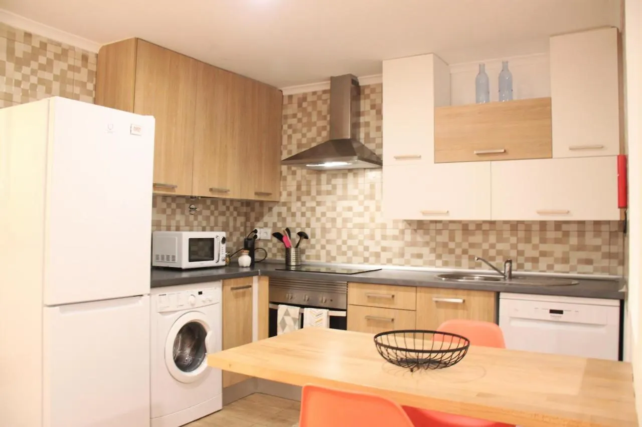 Apartment Romantichome At Alfama'S Heart Lisbon