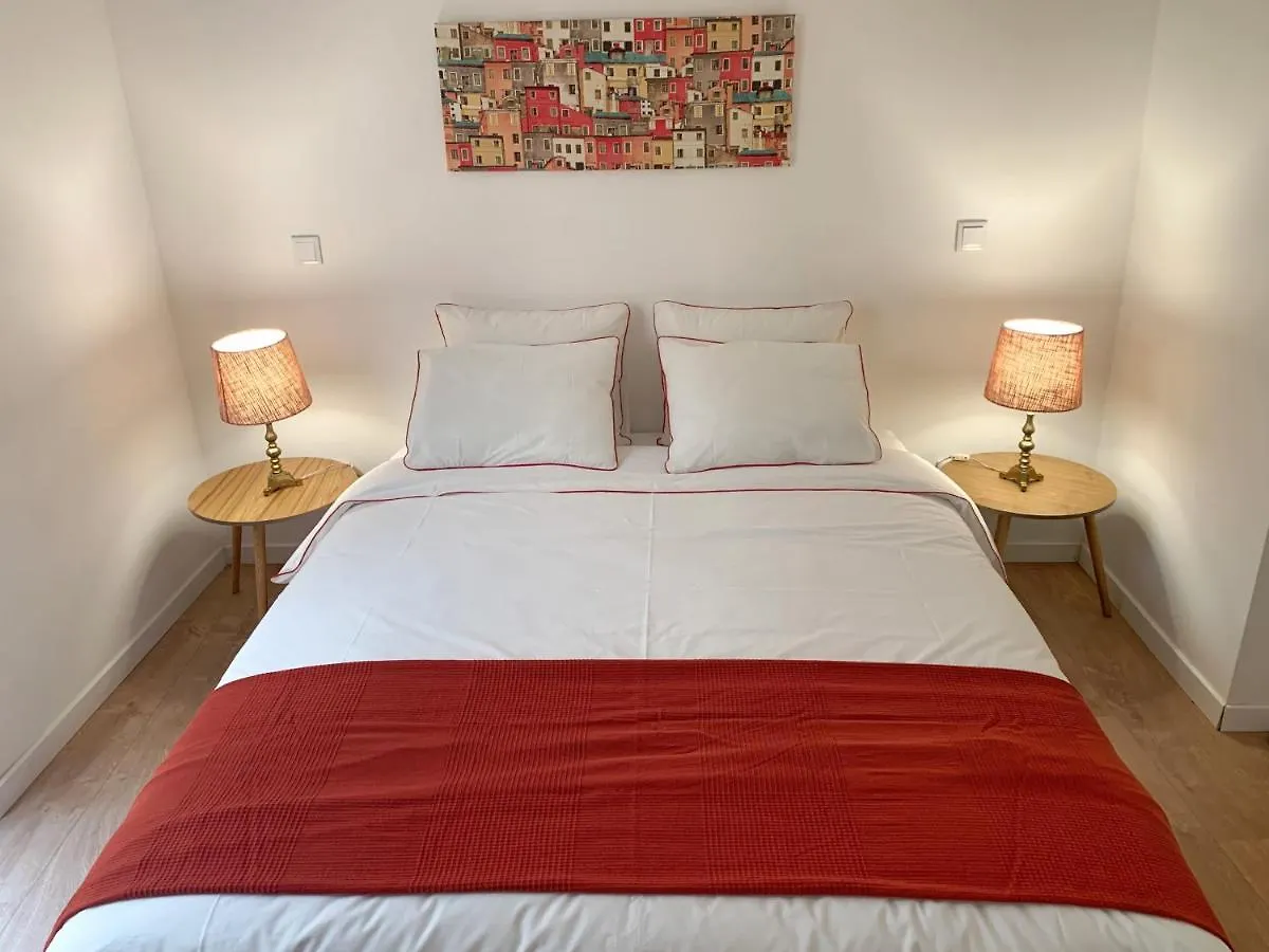 Romantichome At Alfama'S Heart Lisbon
