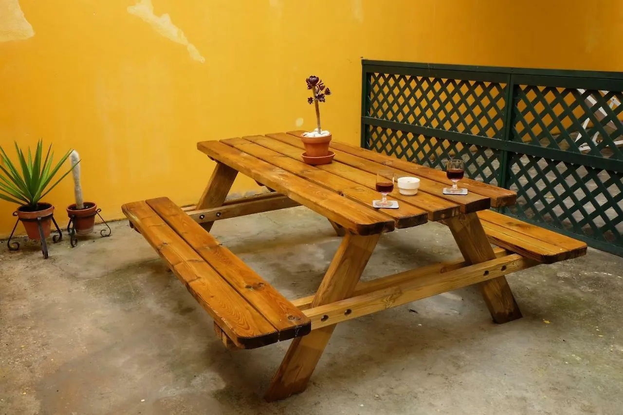 Apartment Romantichome At Alfama'S Heart Lisbon