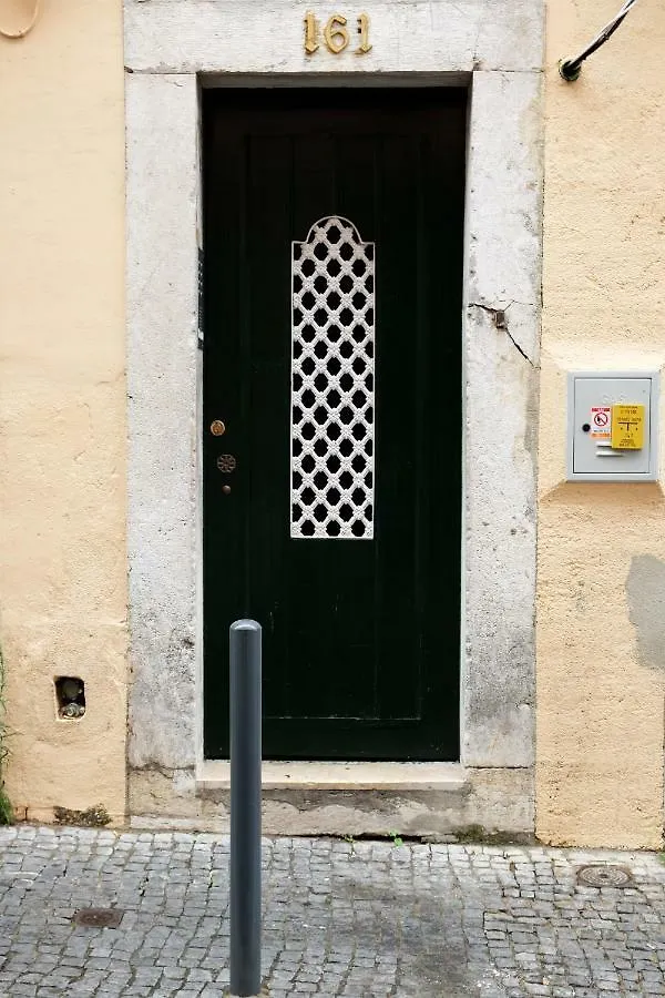 Romantichome At Alfama'S Heart Lisbon